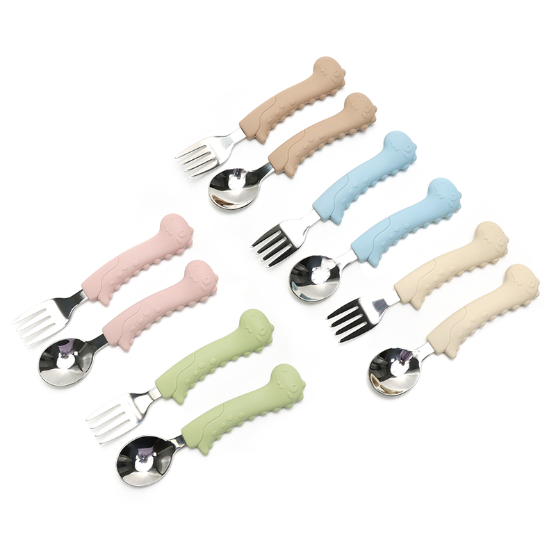 Набор детских столовых приборо – обзор и цена Baby Food Utensils Set